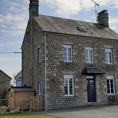 La Bouyardiere Saint-Mars-d'Egrenne ภายนอก รูปภาพ