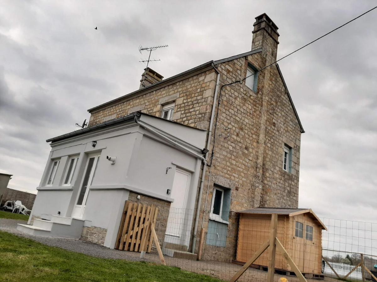 La Bouyardiere Saint-Mars-d'Egrenne ภายนอก รูปภาพ